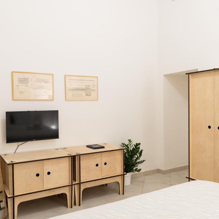Salita Trinità - Appartamento con 2 Camere da Letto - 11