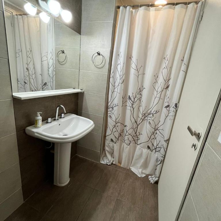 Apart Boulogne, a metros de los portones del parque San Martin - Apartamento de 2 dormitorios - 13