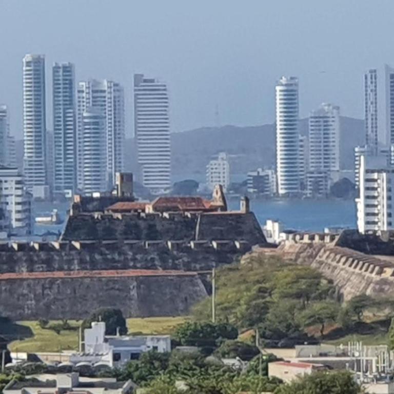 Acogedor Apto en piso 22 vista al mar - Apartamento de 3 dormitorios - 41