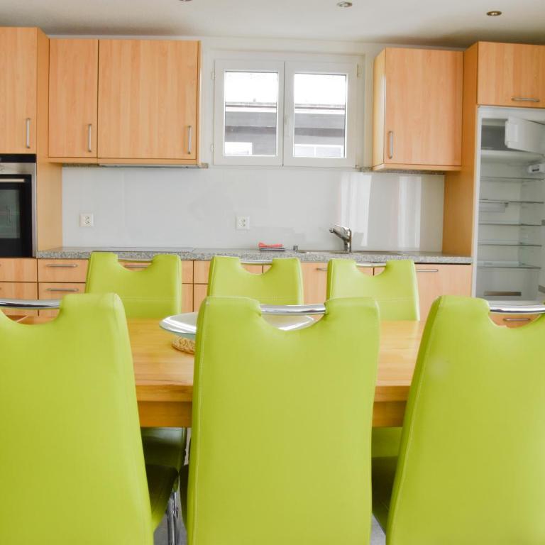 Heidi - Apartment mit 4 Schlafzimmern - 1