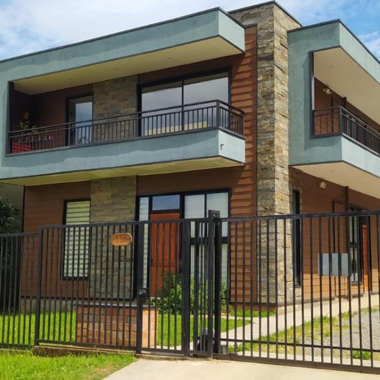 Moderno departamento con balcón en IslaTeja, Valdivia - Two-Bedroom Apartment - 1