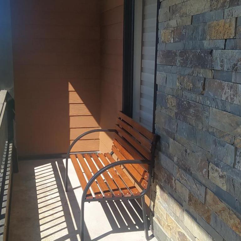 Moderno departamento con balcón en IslaTeja, Valdivia - Two-Bedroom Apartment - 4