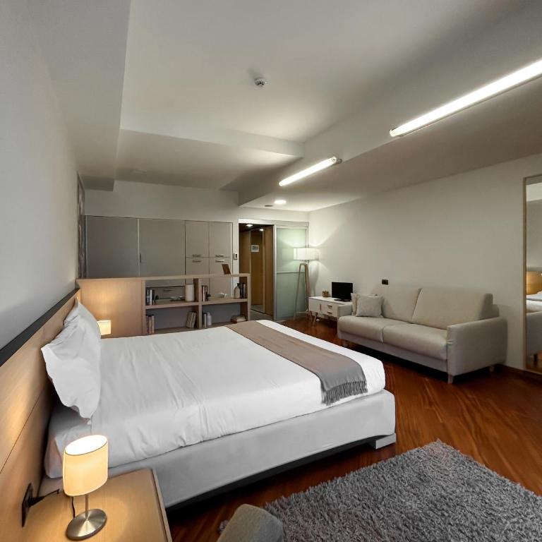Ampio Monolocale - 4 ospiti con Garage nei dintorni a pagamento - Appartamento con 1 Camera da Letto - 5