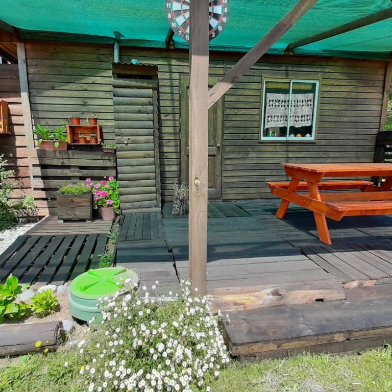 ENTRE PINOS Y LUCEROS ACOGEDORA CABAÑA RÚSTICA - Casa de 2 dormitorios - 23