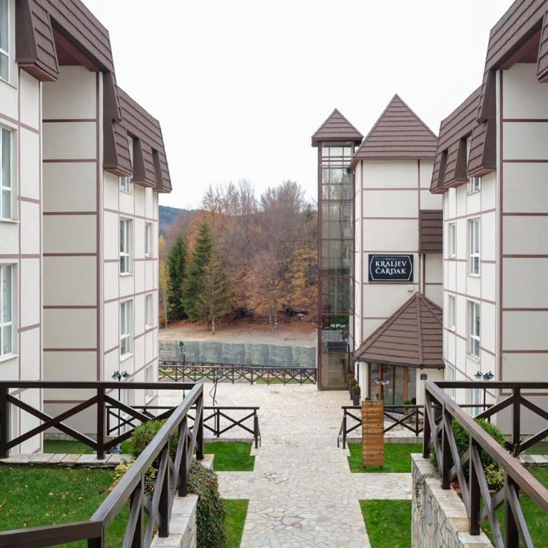 Lux apartmani Dunja Kopaonik Čardaci - GREEN - Studio with Garden View - 3