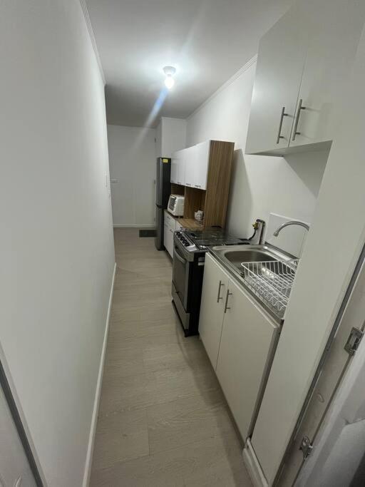 Hermoso departamento con 3 dormitorios y estacionamiento - Apartamento de 3 dormitorios - 12