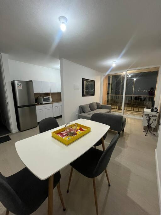 Hermoso departamento con 3 dormitorios y estacionamiento - Apartamento de 3 dormitorios - 14