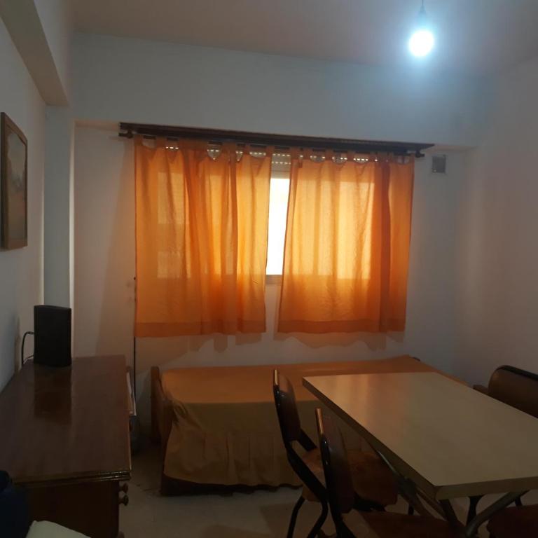 DEPARTAMENTO 2 AMBIENTES PLAZA COLON-1 CUADRA PLAYA-WIFI/TV - One-Bedroom Apartment - 1
