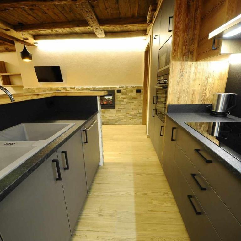 Chalet Lucky Exclusive by Livigno Accomodation - Deluxe Triple Room - 15