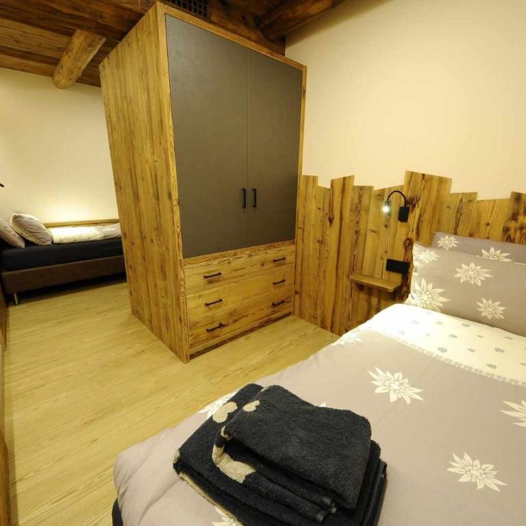 Chalet Lucky Exclusive by Livigno Accomodation - Deluxe Triple Room - 21