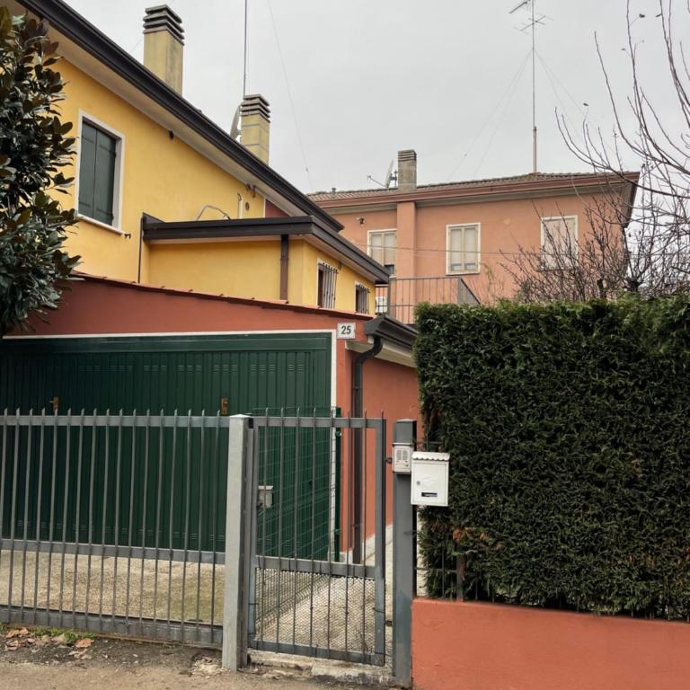 Garden Love Venice - Two-Bedroom Apartment - 13