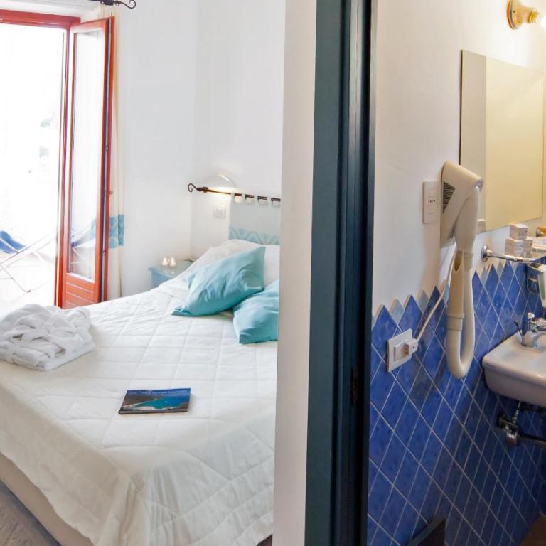 BUE MARINO Hotel & Rooftop Bar - Camera doppia SUPERIOR VISTA MARE - BALCONE ABITABILE - 1