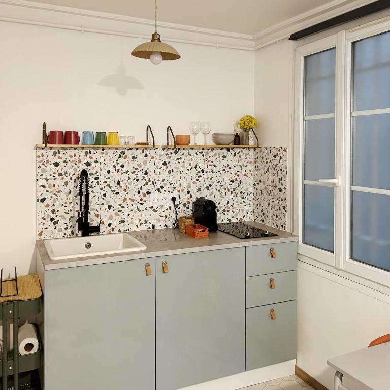 STUDIO TOURNELLES 75003 Paris Center - Studio Supérieur - 4
