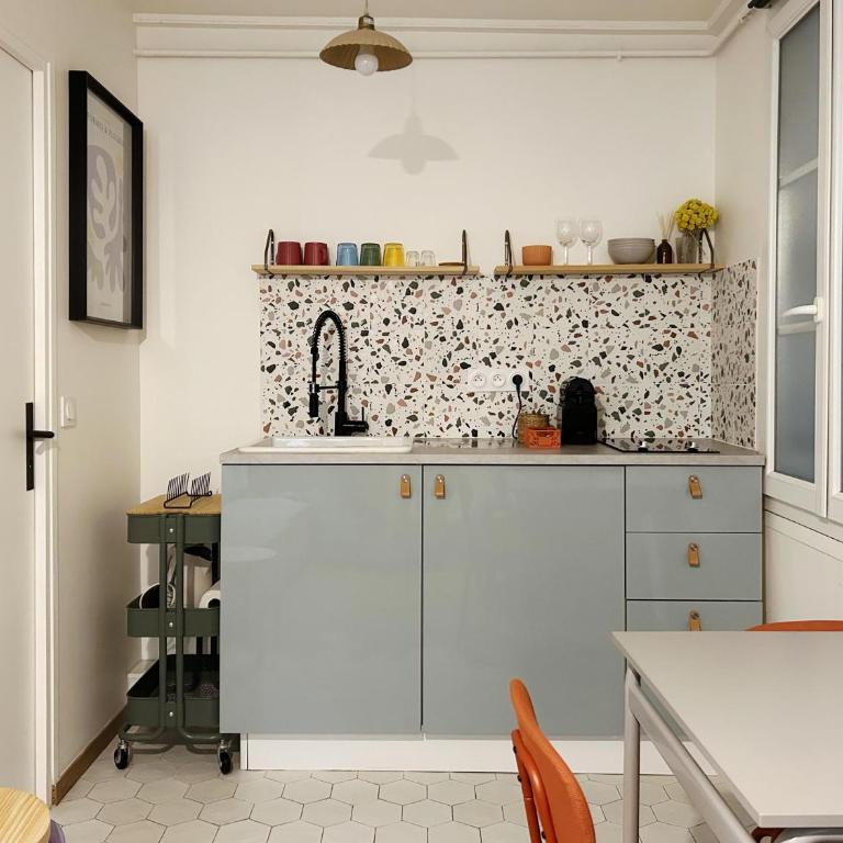 STUDIO TOURNELLES 75003 Paris Center - Studio Supérieur - 9