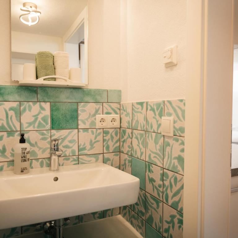 Villa Marwa - eine Ruheoase im Grünen - Studio - Untergeschoss - 12