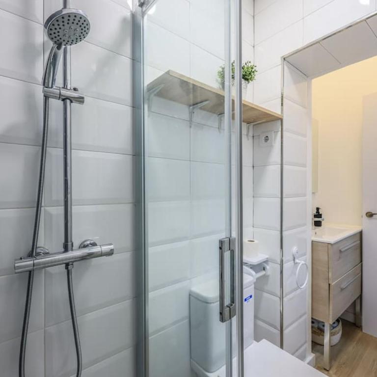 Latina Corporate Housing with Billard &Darts - Apartment - Split Level - 28