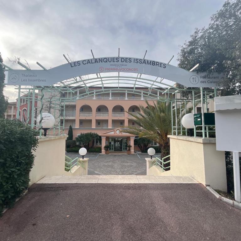 Vacances, thalasso, télétravail dans superbe T3 mer à 100 m, centre à 400 m - Appartement 2 Chambres - 30
