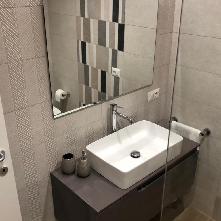 Pinciano 1stfloor - Chambre Double avec Salle de Bains Privative - 18