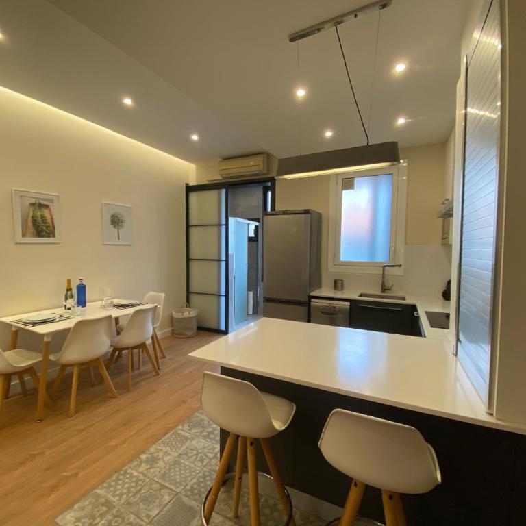 Spatious luxe apartment Paseo de Gracia Diagonal - One-Bedroom Apartment without Elevator. - 22