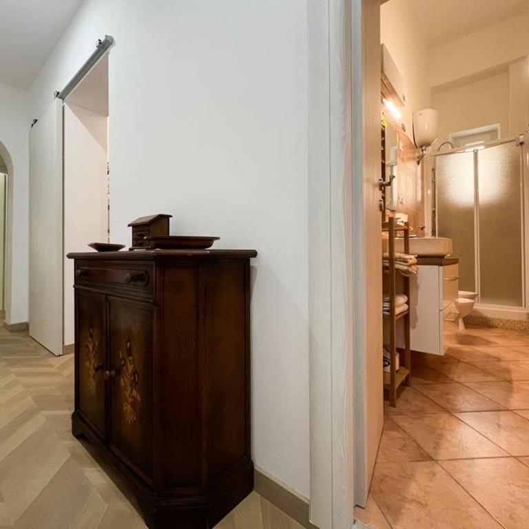 A casa di Ala - Appartamento con 2 Camere da Letto - 17