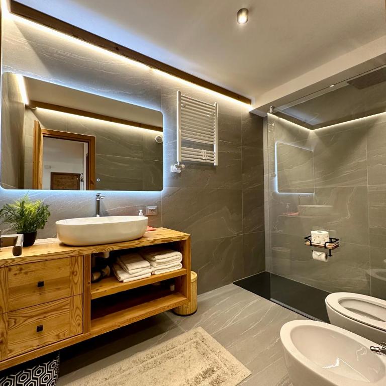 Cozy bilocale apartment - Appartamento con Vista Montagna - 8