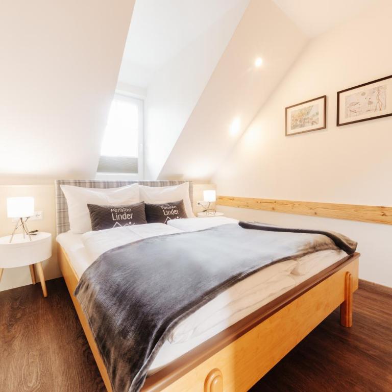 Pension Linder - Familienzimmer mit 2 Schlafzimmern und Seeblick - 4