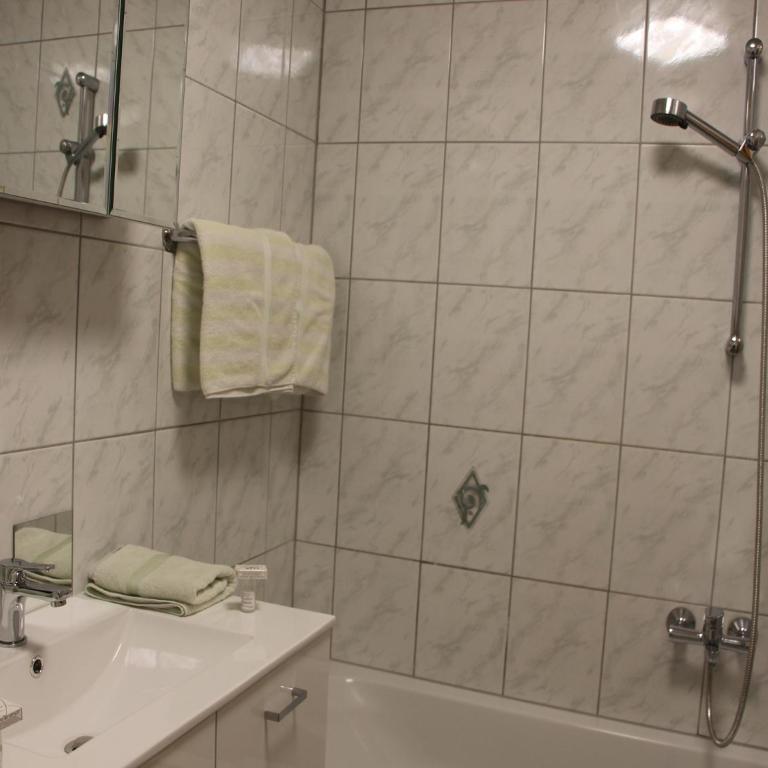 Haus Riedl - Habitación Doble con balcón - 3