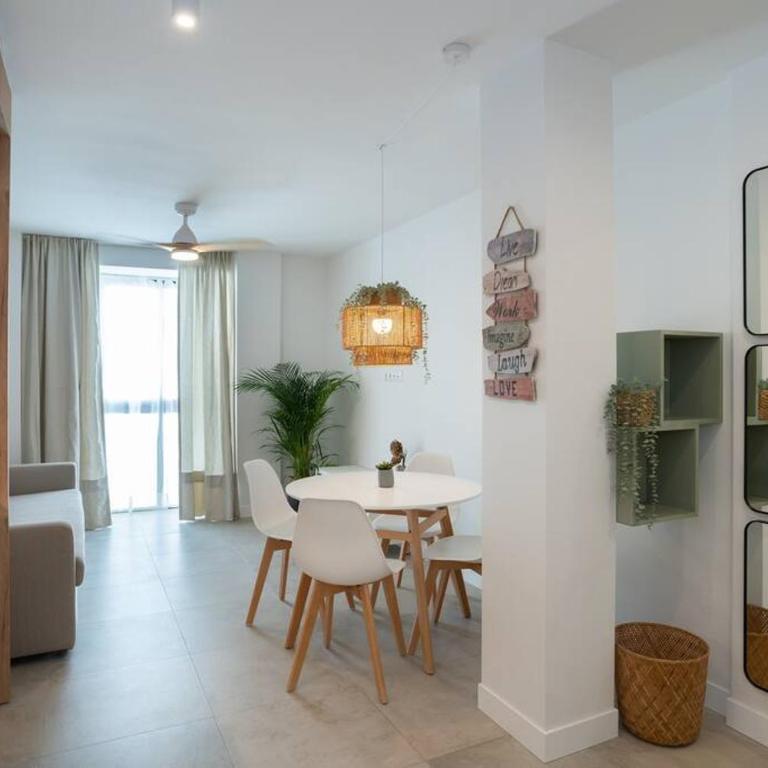 Sahara Apt Central Benalmadena - Apartamento de 1 dormitorio - 10