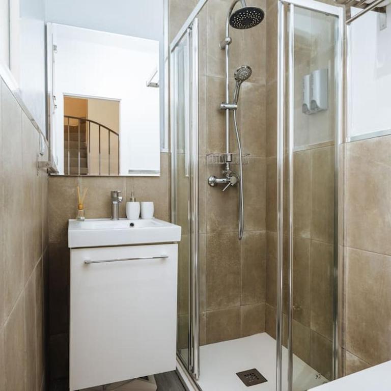 The Secret To A Great Stay in Seville * 1´ Giralda - Apartamento de 2 dormitorios - 24