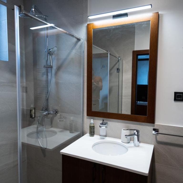 Hotel Vila San - Apartment - 6