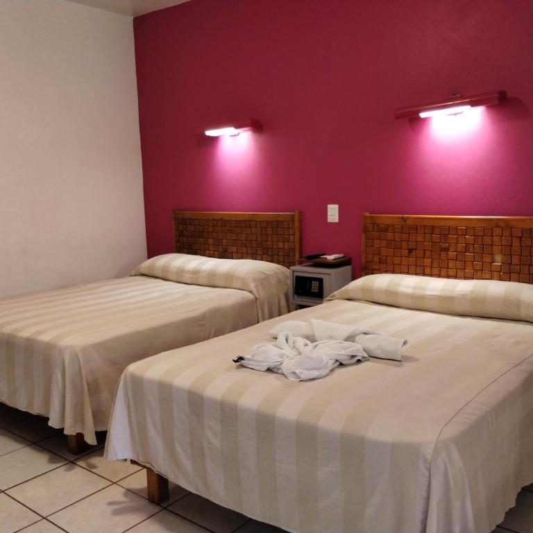 Los Ciruelos Oaxaca - Habitación Doble Estándar con 2 camas dobles - 3