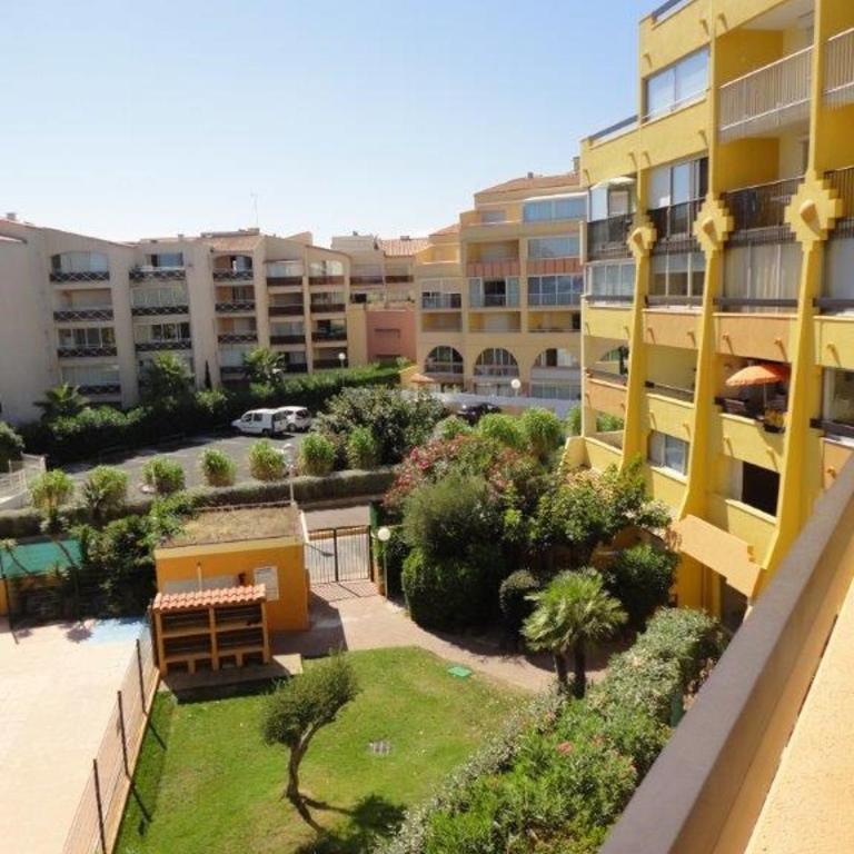 SOPRALAND Joli T2 avec cabine piscine proche plage Richelieu Cap d Agde - Appartement - Vue sur Piscine - 1