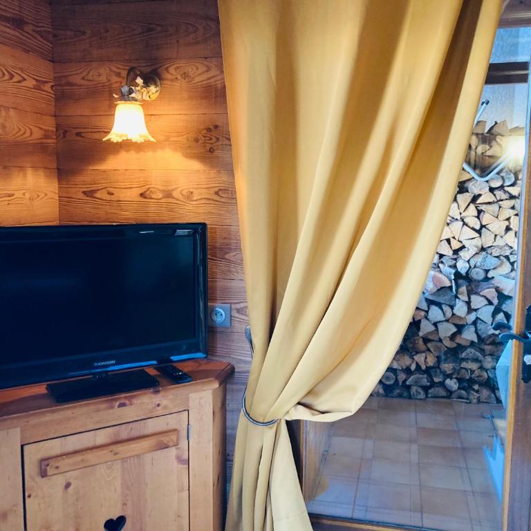 Les Ribambelles - Three-Bedroom Chalet - 8
