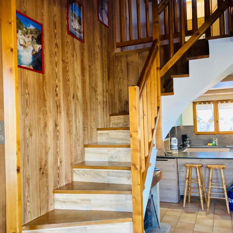Les Ribambelles - Three-Bedroom Chalet - 13