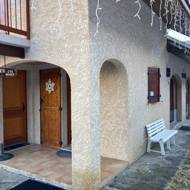 Les Ribambelles - Three-Bedroom Chalet - 22