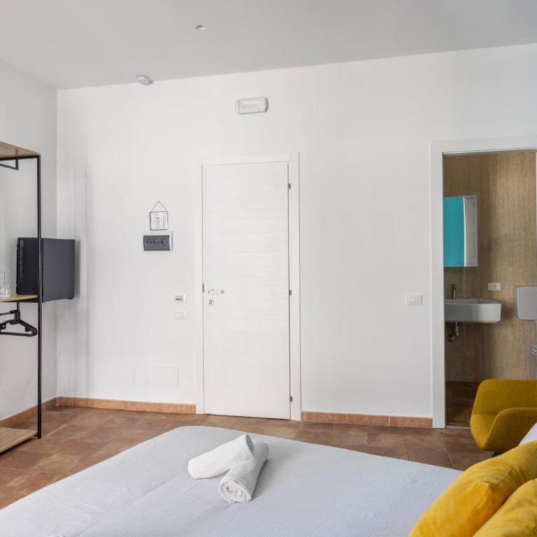 Suk Ballarò - Deluxe King Room - 6