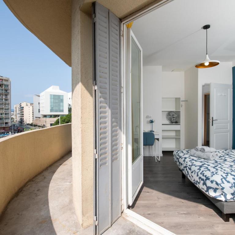 #Rubis du Sud - Wifi - Clim -Parking - Balcon# - Three-Bedroom Apartment with Balcony - 17