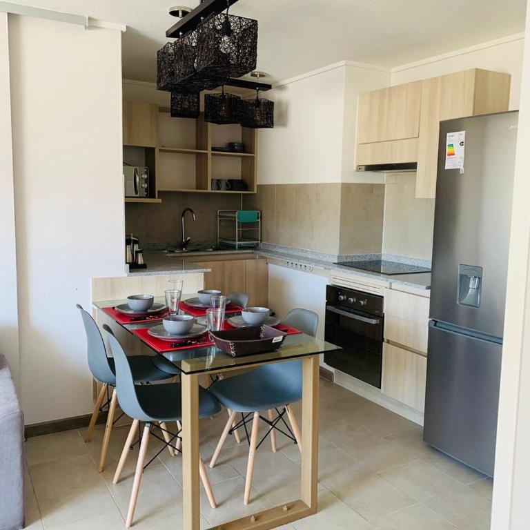 Depto Condominio 4 esquinas, a pasos de la playa - Two-Bedroom Apartment - 8