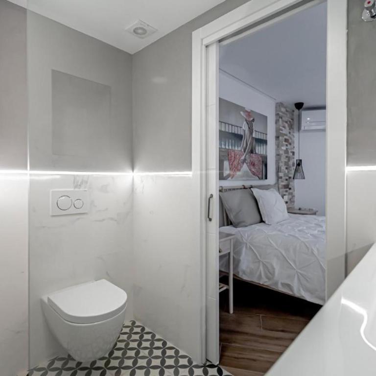 Apartamentos Emilio - Apartamento Deluxe - 9
