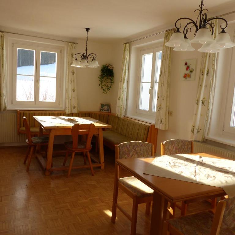Ferienhaus Wohleser - Apartment - 1