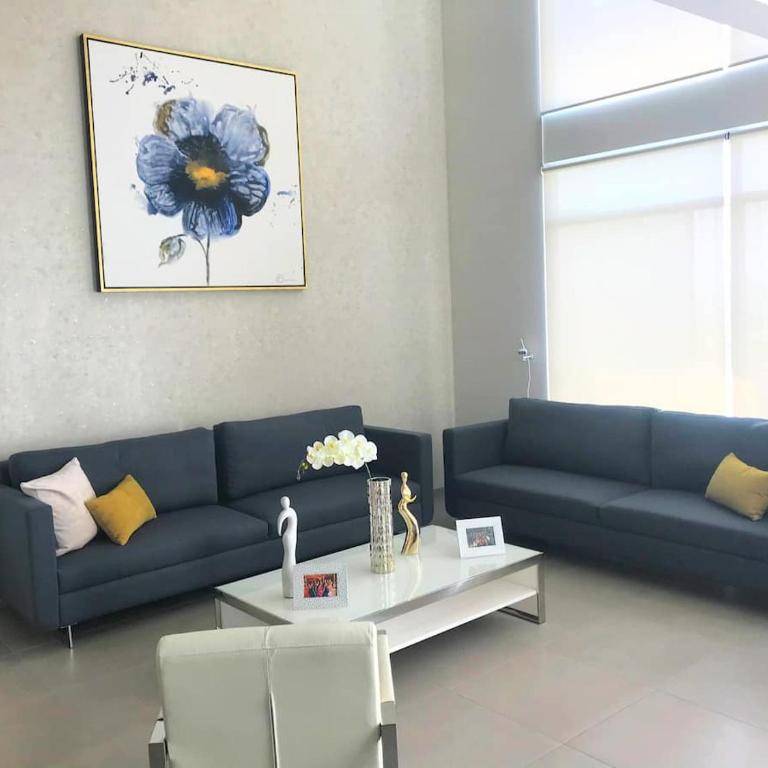 Luxury house with all the amenities Gym Seg Aa cal Pool Tv Wifi - Vacation Home - 2