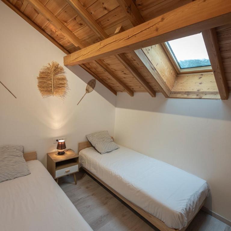 Le Cosy - Two-Bedroom Apartment - 17