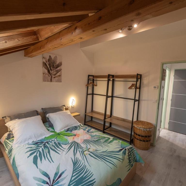 Le Cosy - Two-Bedroom Apartment - 5