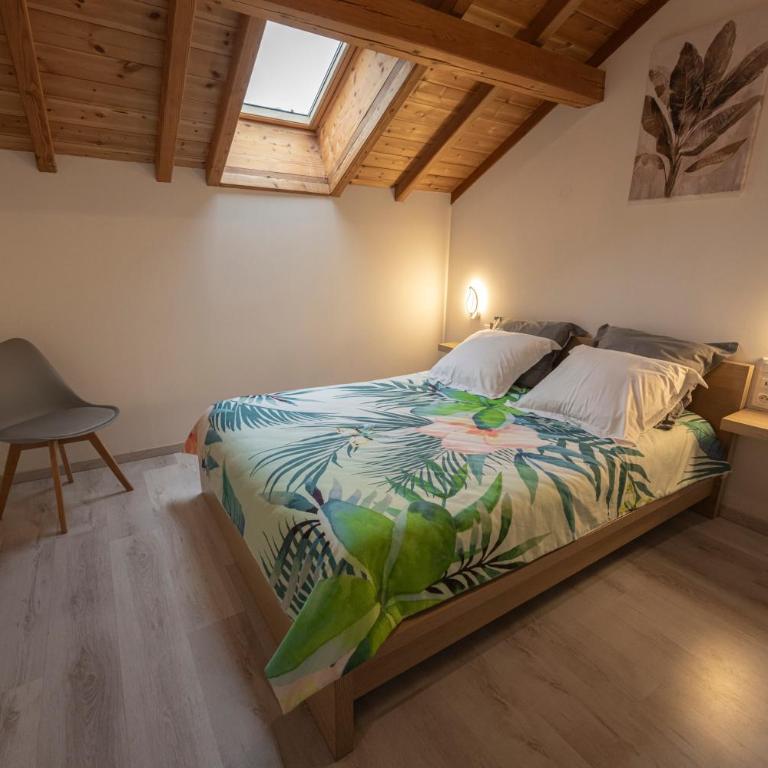 Le Cosy - Two-Bedroom Apartment - 24