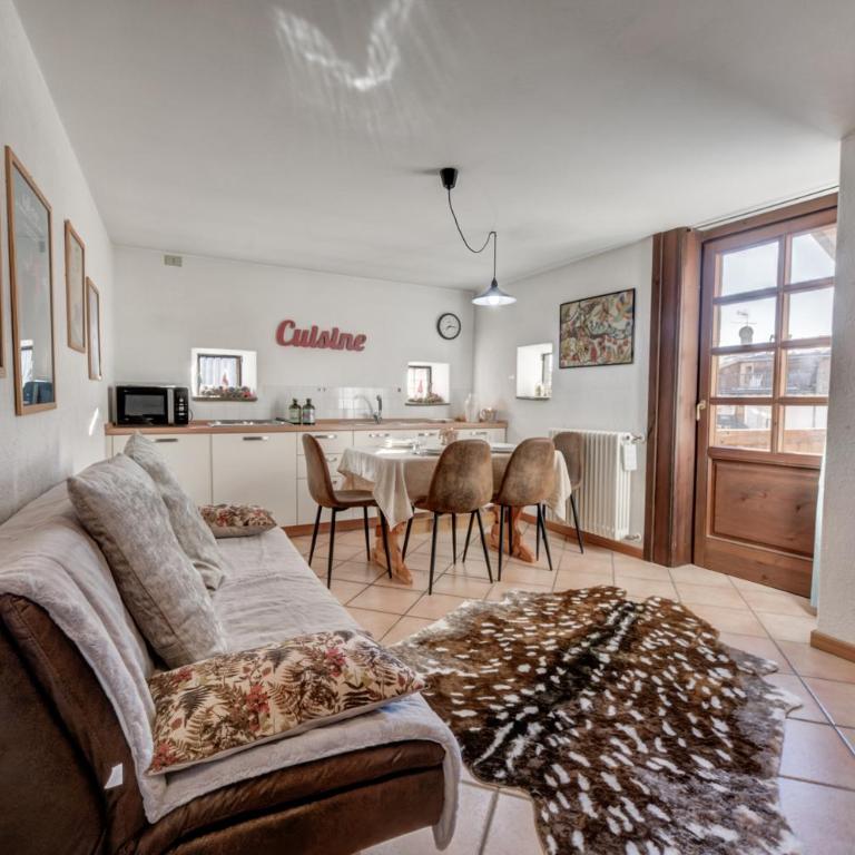 Maison Chasseur Alpine Design Lodge - Apartamento con balcón - 1