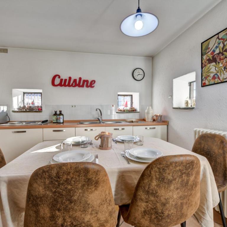 Maison Chasseur Alpine Design Lodge - Apartamento con balcón - 7