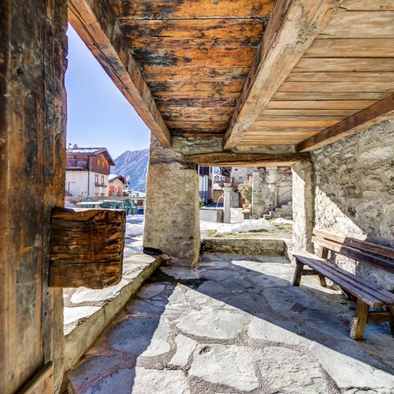Maison Chasseur Alpine Design Lodge - Apartamento con balcón - 8
