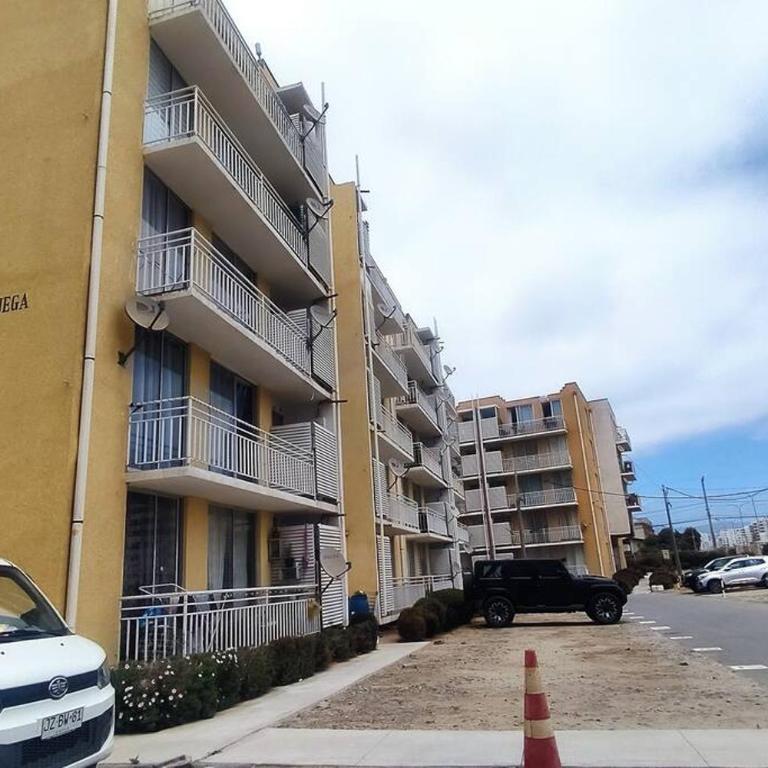 Departamento de 3 dormitorios a pasos Avenida del Mar - Three-Bedroom Apartment - 27