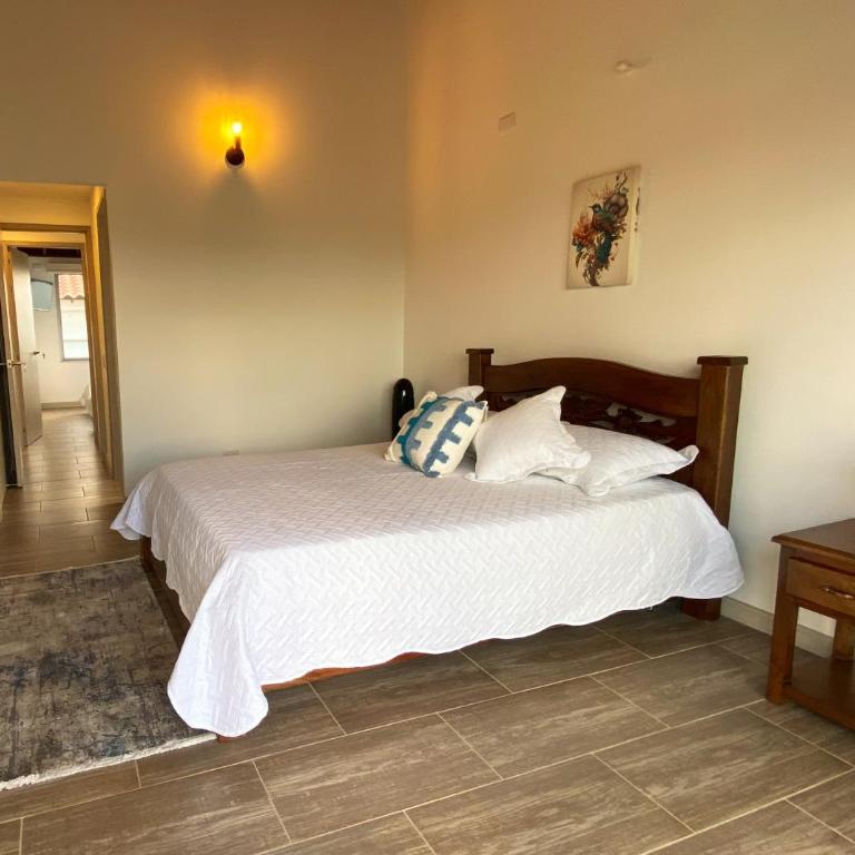 Casa Campestre exclusiva con Jacuzzi a 10 minutos del aeropuerto - Casa de 2 dormitorios - 15