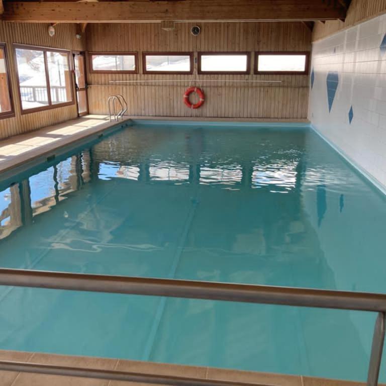 Appartement dans un chalet, résidence avec piscine - Appartement 2 Chambres - 9